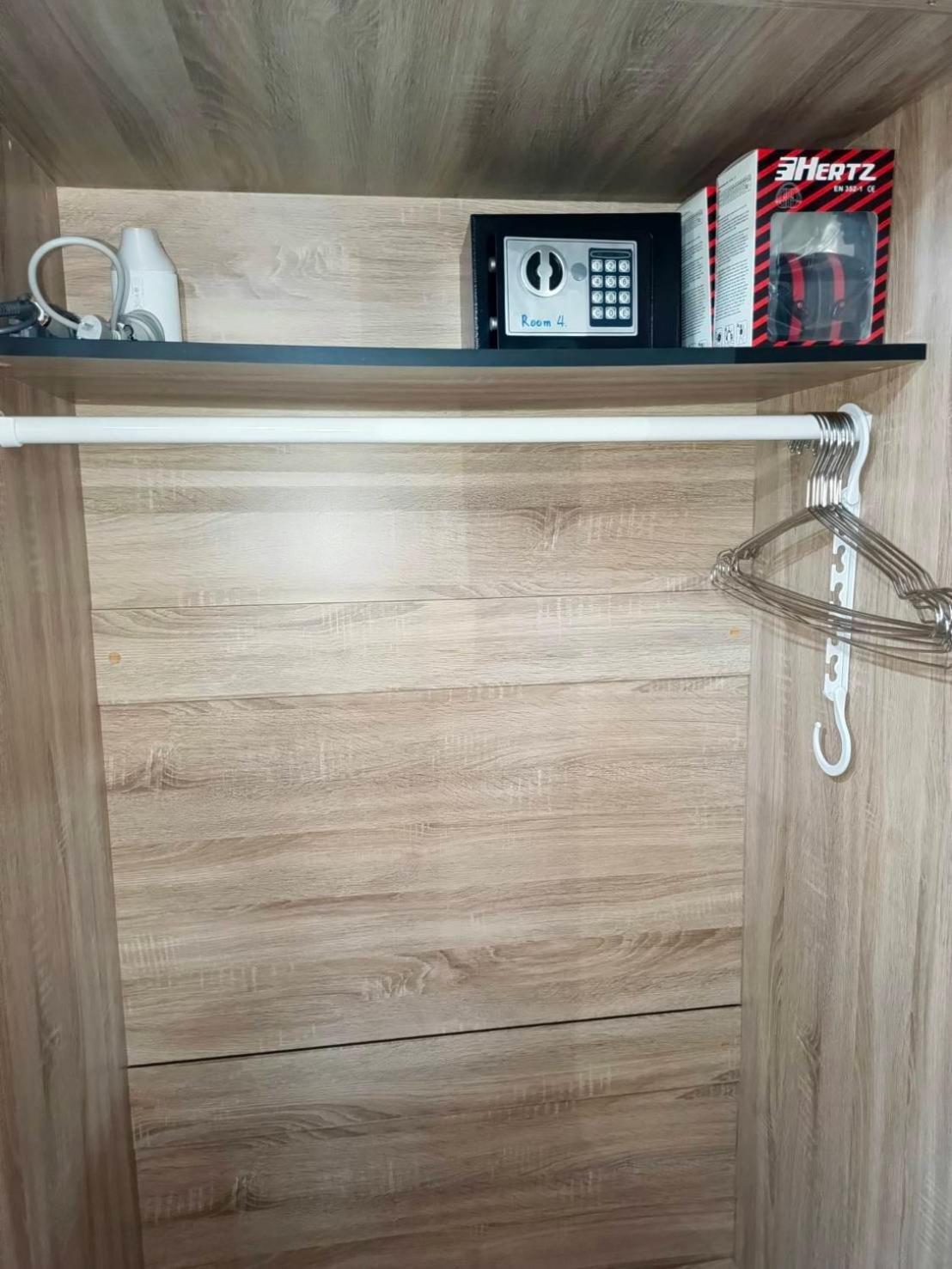 Medileaf Hostel Haad Rin Bagian luar foto
